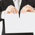La caducazione automatica del contratto a seguito di annullamento dell’aggiudicazione pronunciato dal Giudice amministrativo