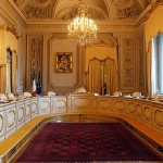 Al vaglio della Corte Costituzionale il regime della decorrenza del termine per la proposizione dei motivi aggiunti nel rito appalti