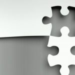 L’aver partecipato al procedimento di formazione degli atti della procedura di gara non genera automaticamente una situazione di incompatibilità per i membri della commissione giudicatrice