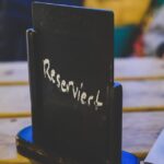 Negli appalti riservati le cooperative sociali possono avvalersi dei requisiti “prestati” da società di capitali